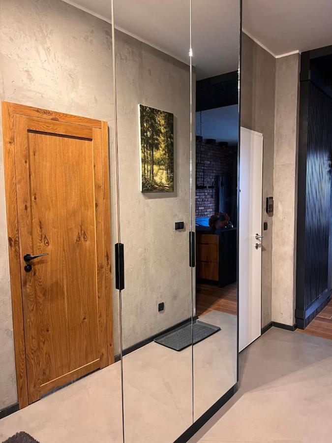 Lake Park Apartament With Free Parking Airport Netflix