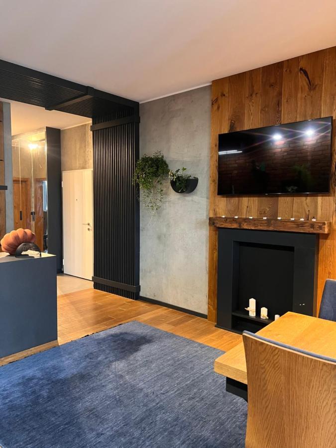 Lake Park Apartament With Free Parking Airport Netflix
